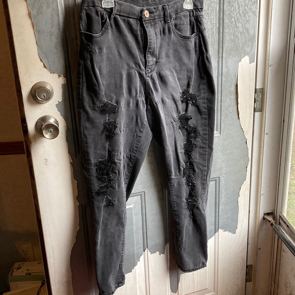 Black Ripped Jeans